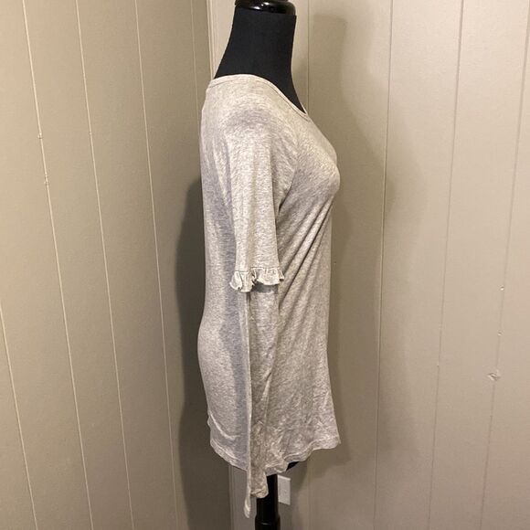 Sundance Medium Long Sleeve Shirt Ruffles on Sleeve Crewneck - Picture 2 of 6